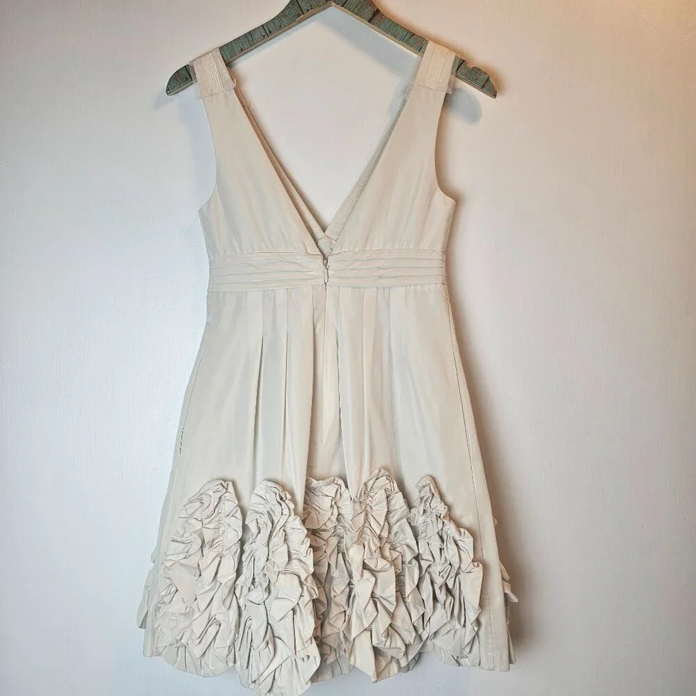 BCBGMaxazria 2009 Taylor Swift Off White-Beige Corozo VVV6D633 Lined Mini Dress - Picture 8 of 12